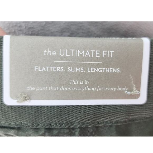 New NWT Chico's Soft Tencel Skimmer Pant In Evergreen Size 2.5 The Ultimate Fit - Picture 10 of 13